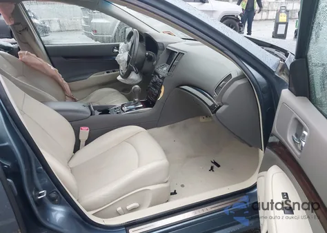 2010 Infiniti G37X из США, поврежденный, VIN JN1CV6AR8AM458171